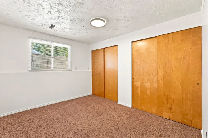 111 W 400 S, Kaysville, Utah 84037
