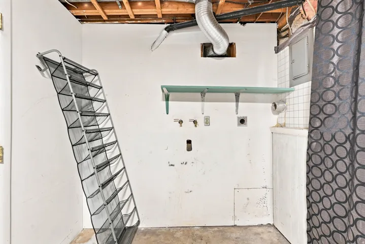 111 W 400 S, Kaysville, Utah 84037