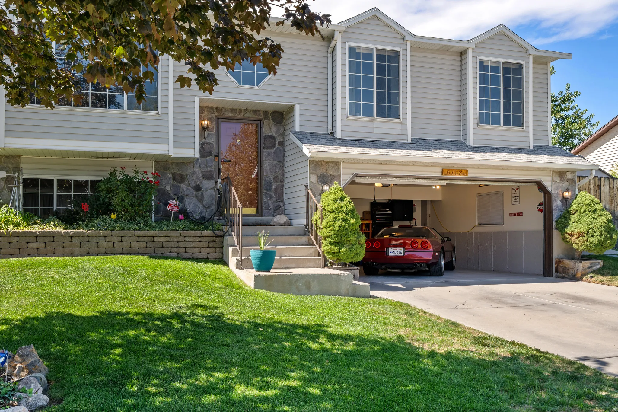 2 car garage