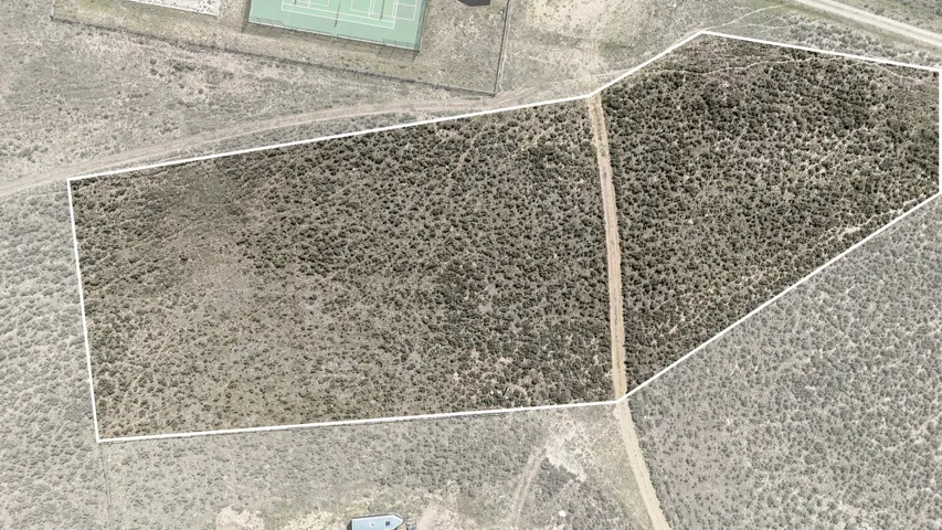 Aerial Map. Displaying the property boundaries and surrounding terrain