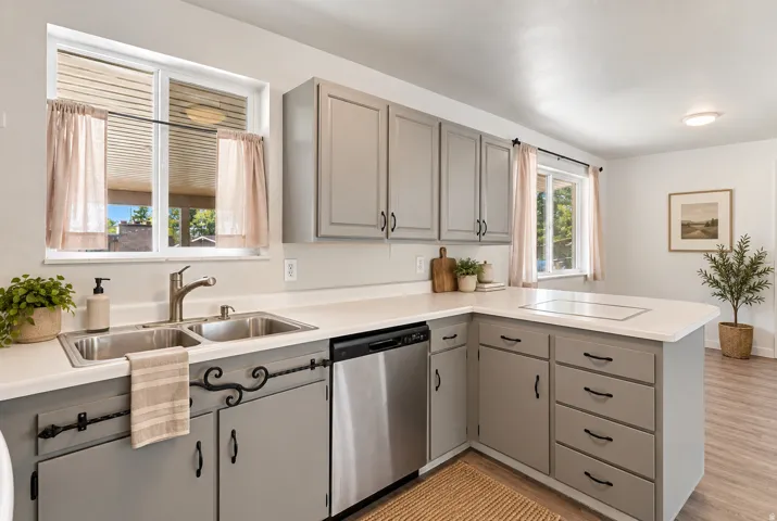 769 Hill Blvd, Layton, Utah 84041