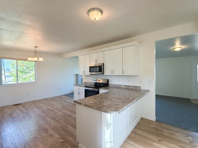 2255 Sorrento Dr Dr, Woods Cross, Utah 84087