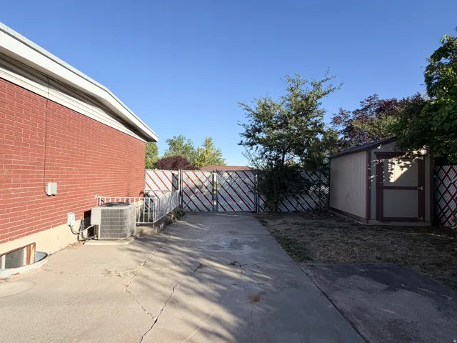 2255 Sorrento Dr Dr, Woods Cross, Utah 84087