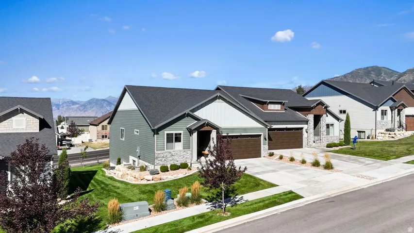 72 W Parkside Loop, Elk Ridge, Utah 84651