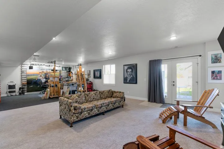 72 W Parkside Loop, Elk Ridge, Utah 84651