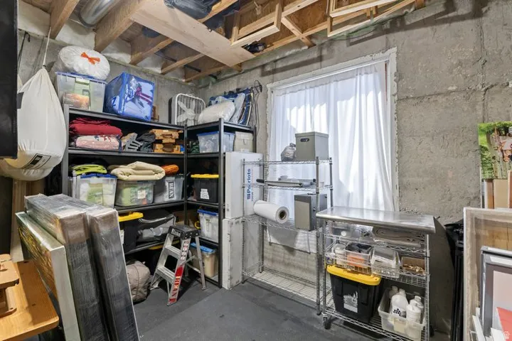 72 W Parkside Loop, Elk Ridge, Utah 84651