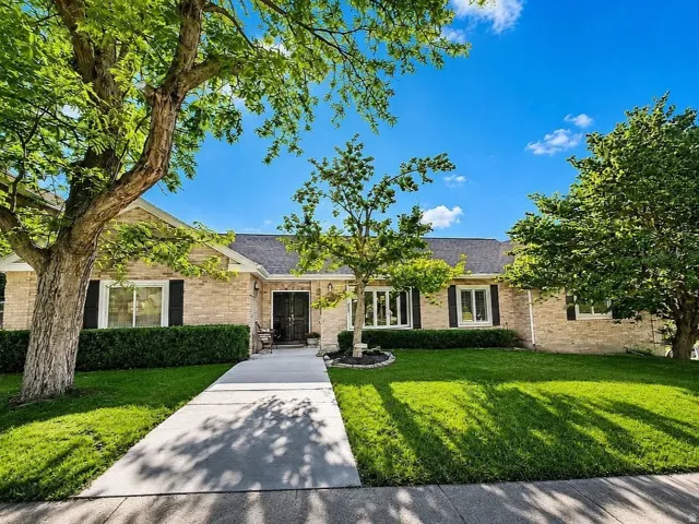 978 Oakwood Dr, Bountiful, Utah 84010