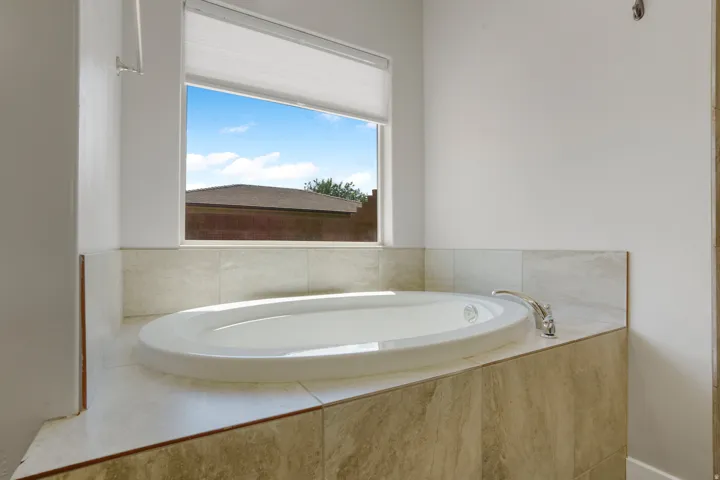 Primary Tub