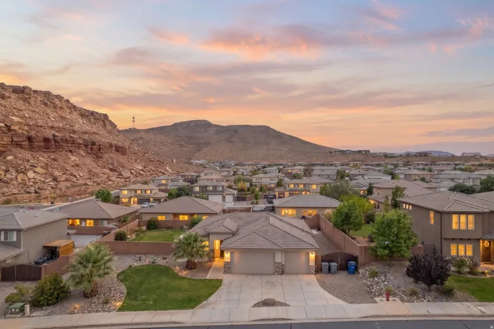 3726 E Desert Canyons Pkwy, St. George, Utah 84790