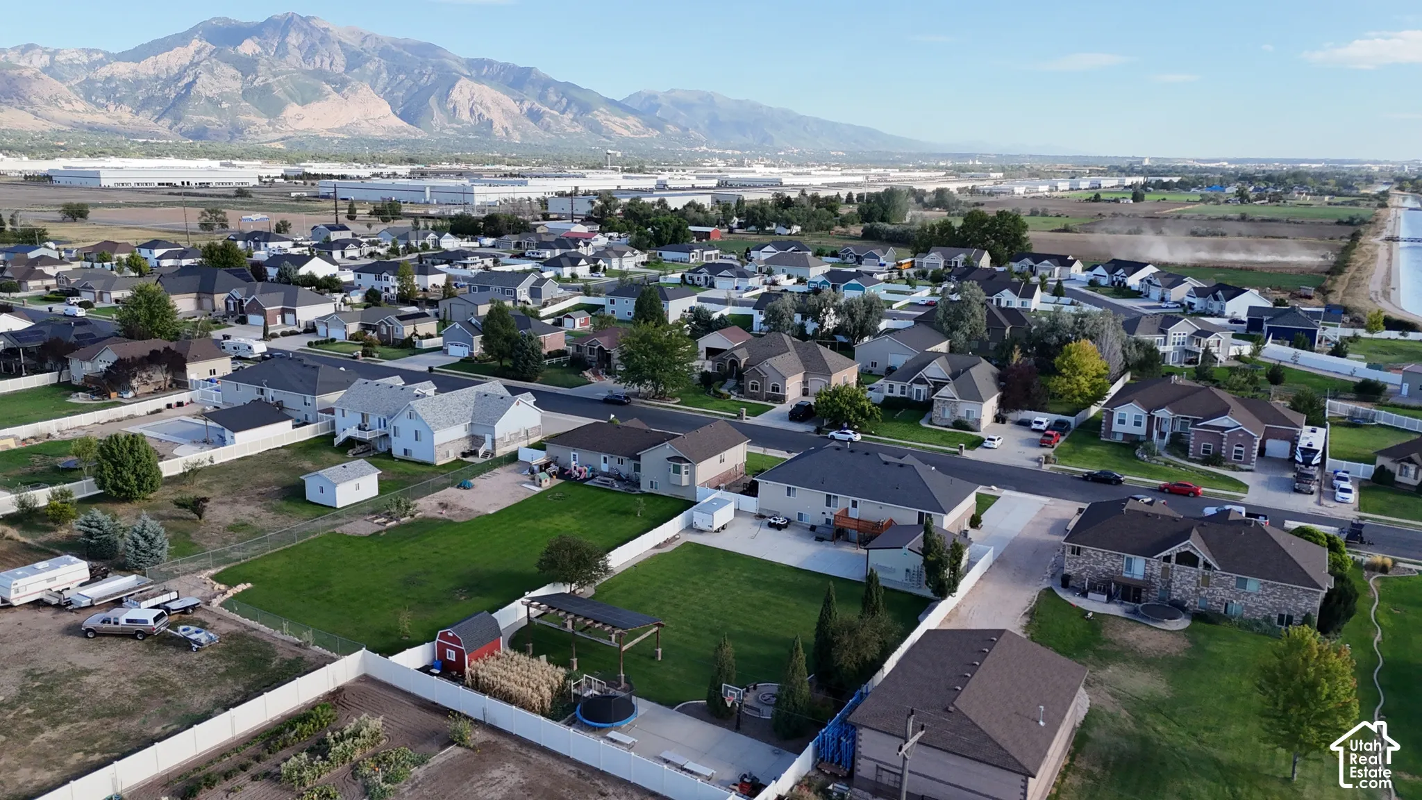 Residential neighborhood with mountain backdrop