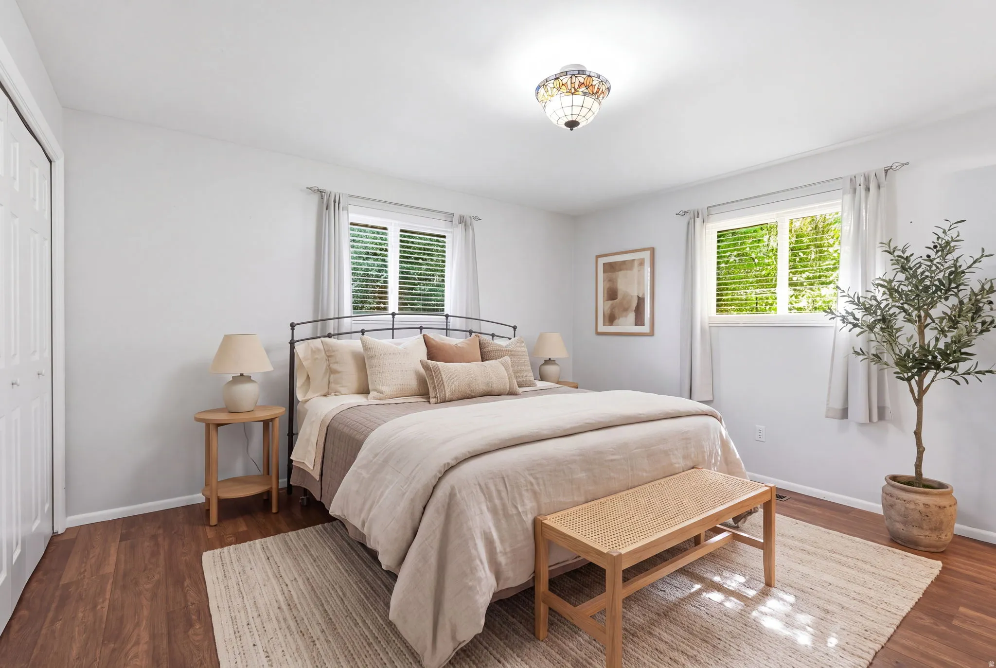 Wood-finish flooring with light wall tones