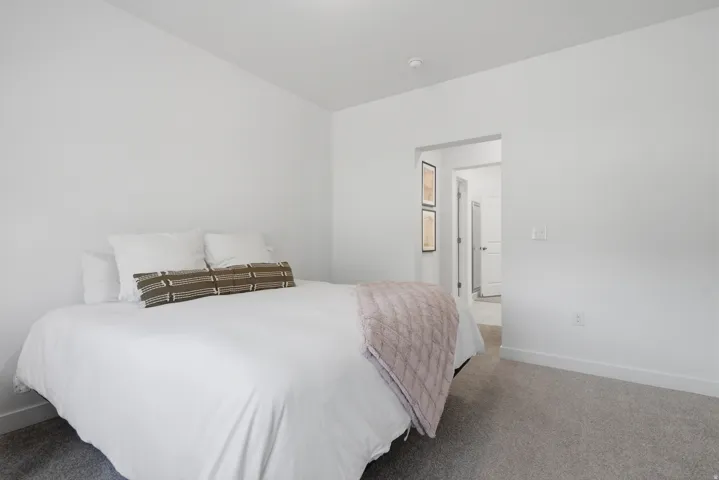 8373 S Iris Lumi Ln, Midvale, Utah 84047