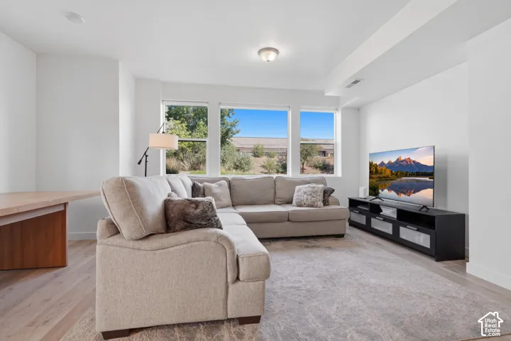 8373 S Iris Lumi Ln, Midvale, Utah 84047