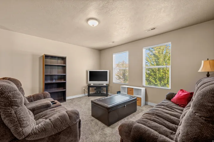 843 W 2400 N, West Bountiful, Utah 84087