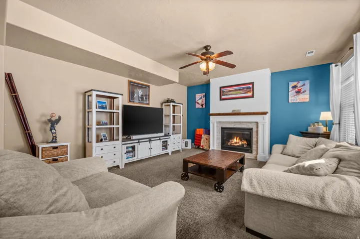 843 W 2400 N, West Bountiful, Utah 84087