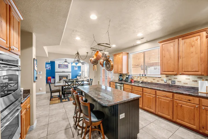 843 W 2400 N, West Bountiful, Utah 84087