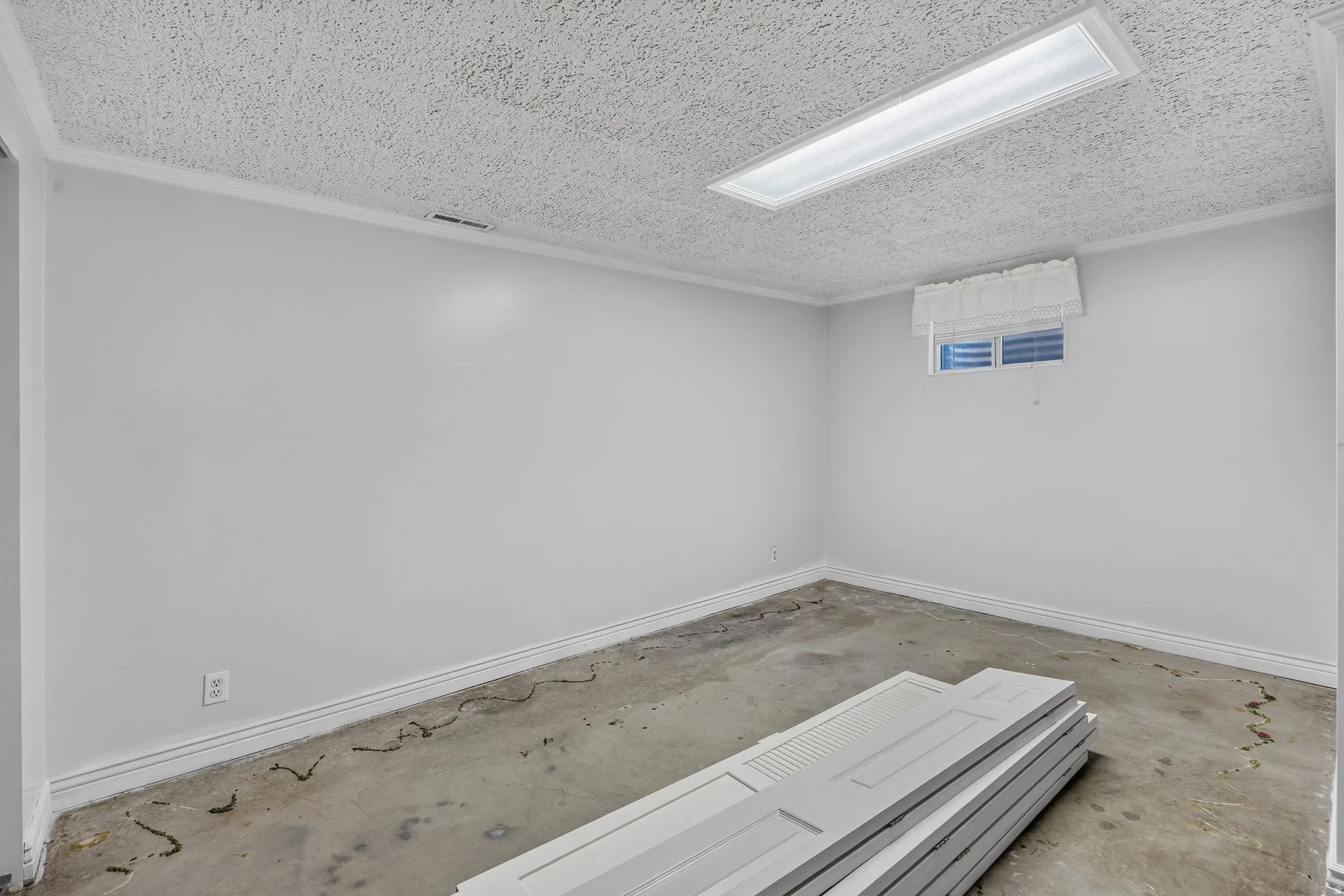 Basement bedroom
