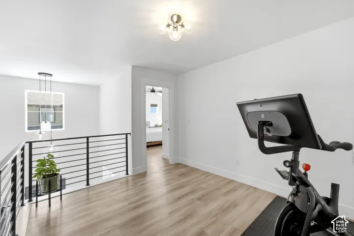 Loft/flex room