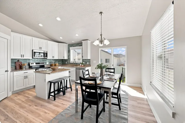 2276 E Boxwood Ln, Eagle Mountain, Utah 84005