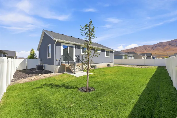 2276 E Boxwood Ln, Eagle Mountain, Utah 84005