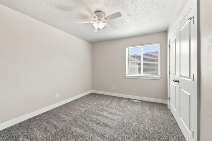 2276 E Boxwood Ln, Eagle Mountain, Utah 84005