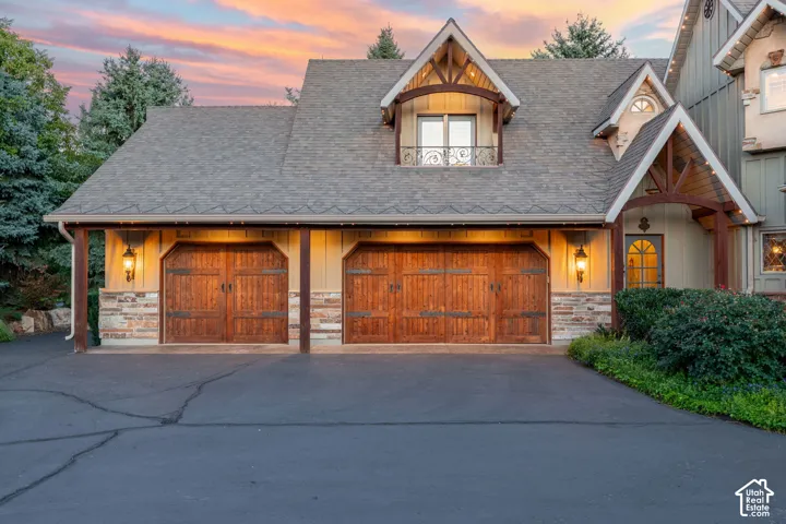 Three car garage