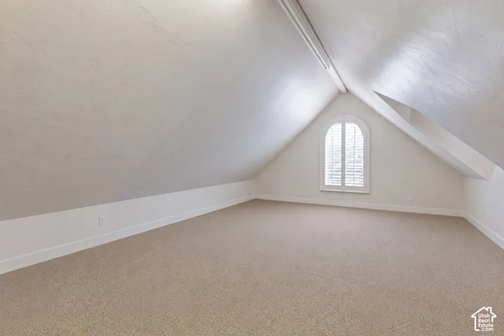 Finished upper level in detached garage