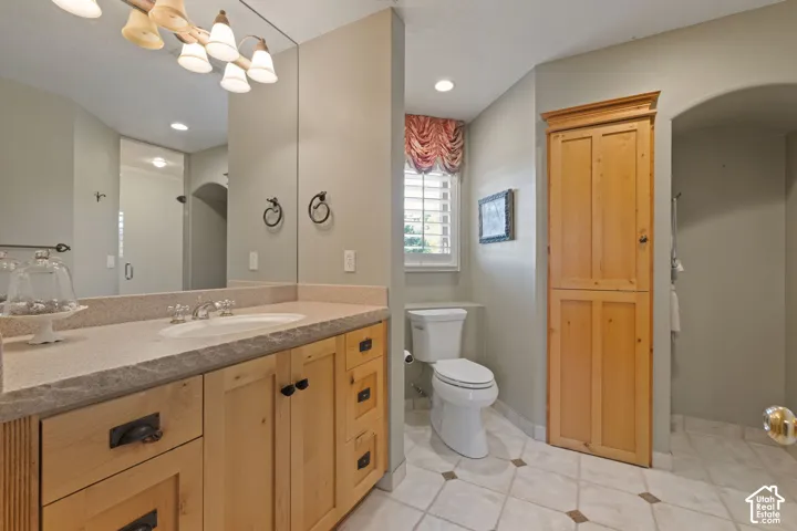 Ensuite bathroom bedroom #3