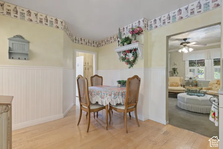 Dining room in cottage