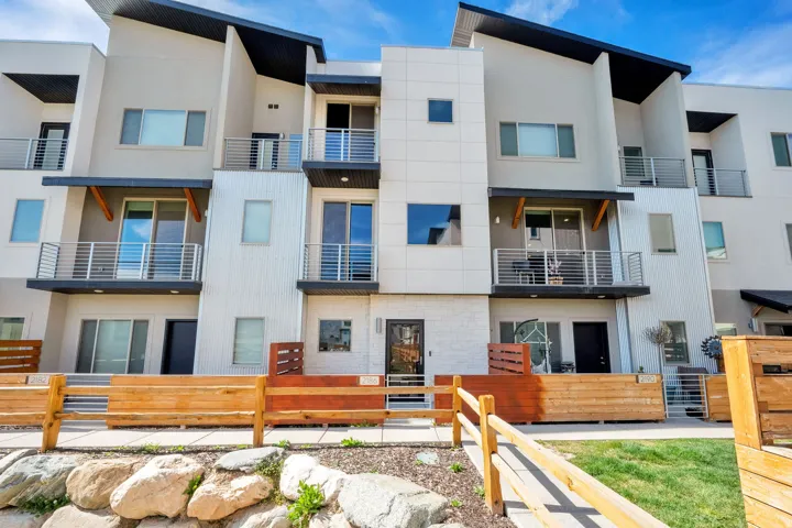 2186 N 525 W, Layton, Utah 84041