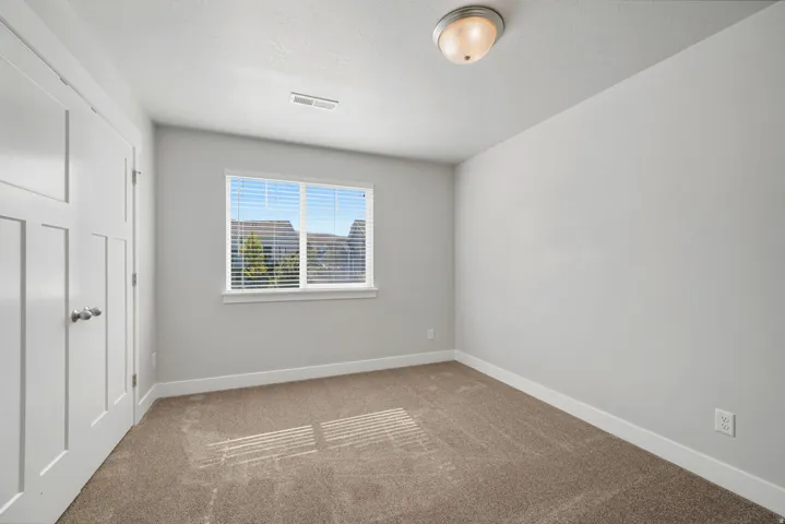 15314 S Tarawa Dr, Bluffdale, Utah 84065