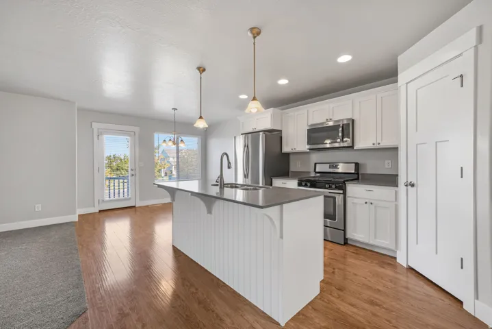 15314 S Tarawa Dr, Bluffdale, Utah 84065