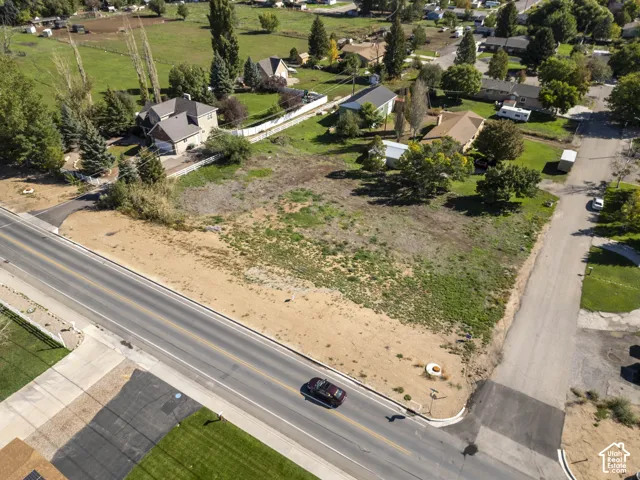 Expansive undeveloped lot with direct road frontage