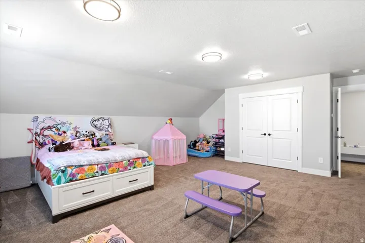 3287 W 2300 N, Clinton, Utah 84015