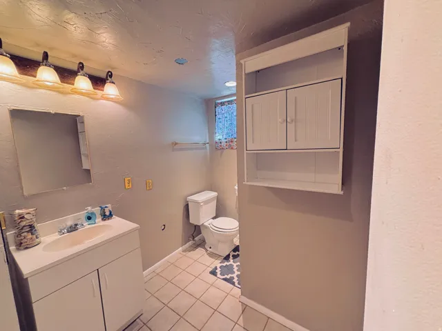 Downstairs bathroom