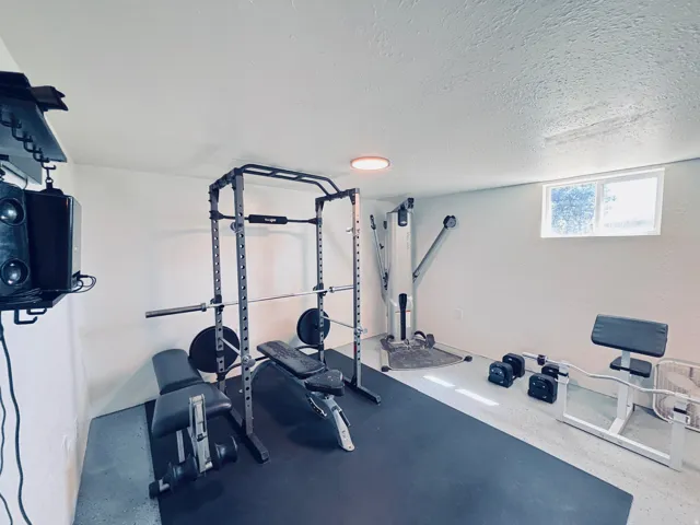 Laundry/Utility/Exercise room