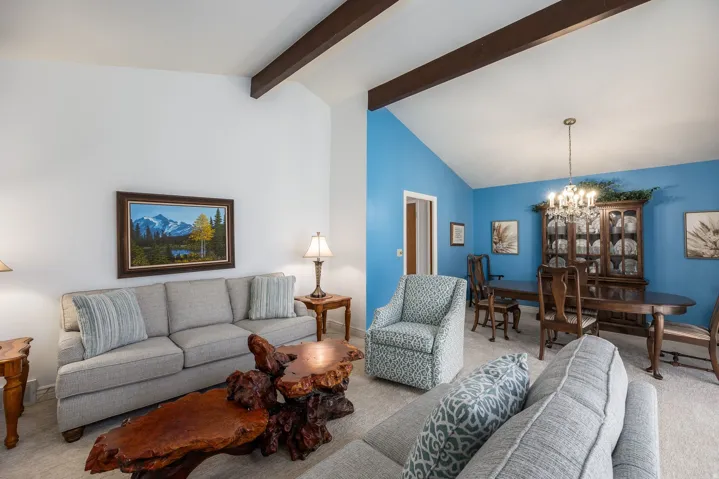 881 E Hillcrest Dr, Springville, Utah 84663