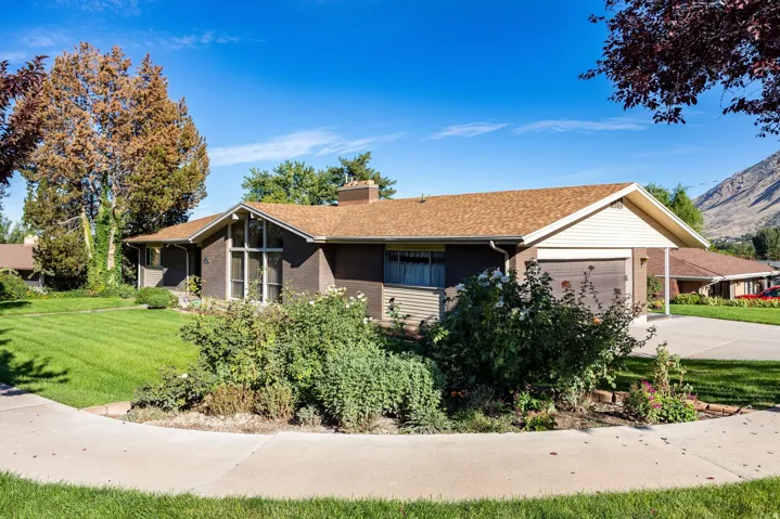 881 E Hillcrest Dr, Springville, Utah 84663