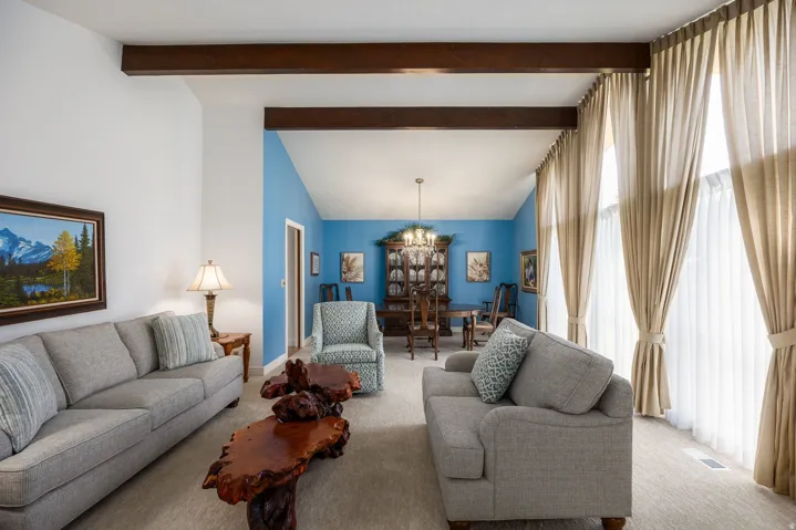 881 E Hillcrest Dr, Springville, Utah 84663