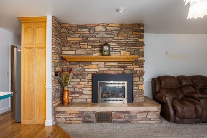 881 E Hillcrest Dr, Springville, Utah 84663