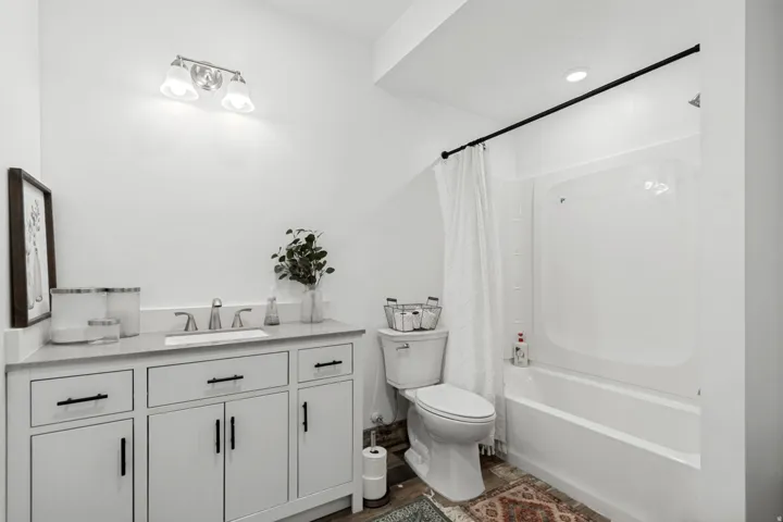 6723 W Skip Rock Rd, South Jordan, Utah 84009