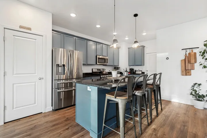 6723 W Skip Rock Rd, South Jordan, Utah 84009