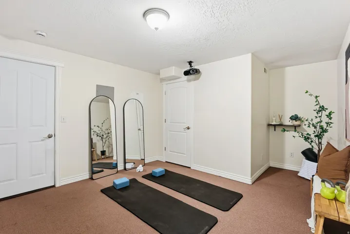 Basement flex space with access to garage