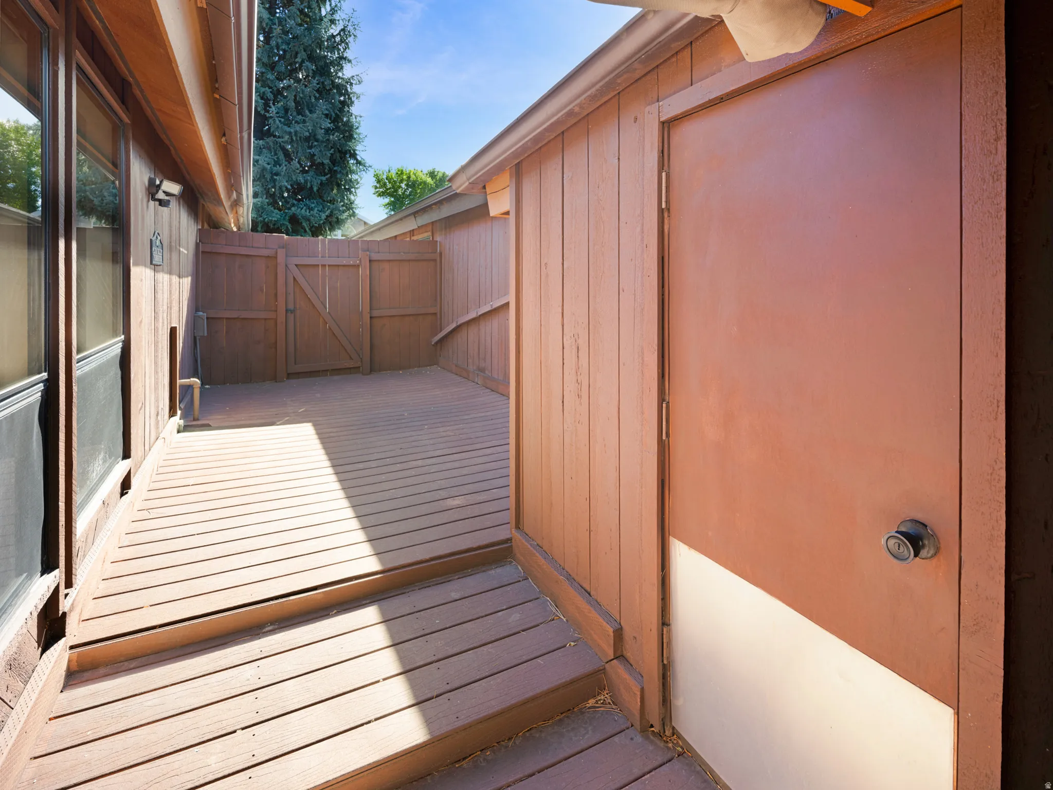 Outdoor entertaining space and storage