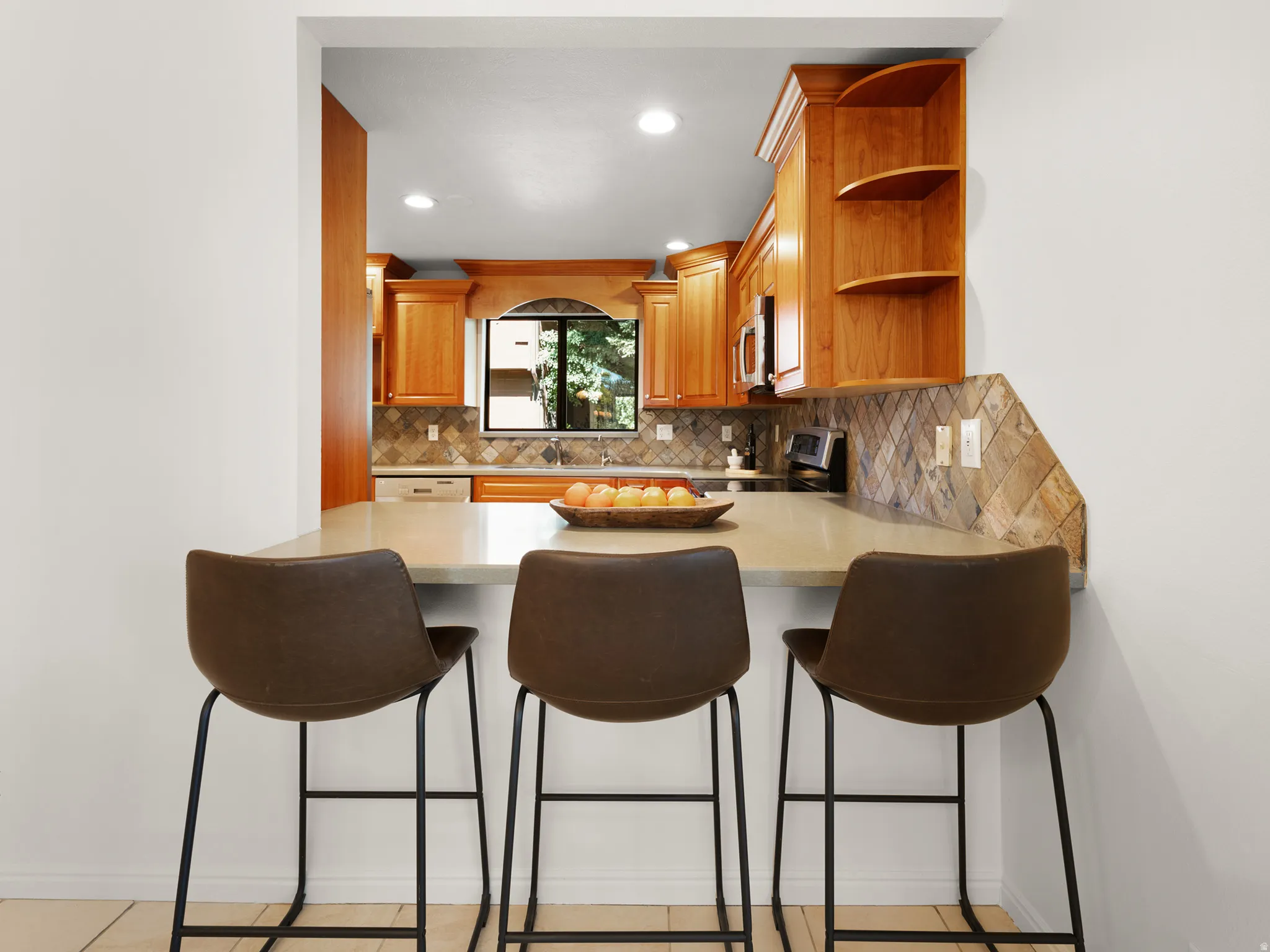 Extra barstool seating
