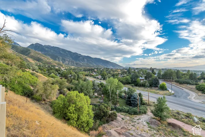 8562 Kings Cove Dr, Cottonwood Heights, Utah 84121