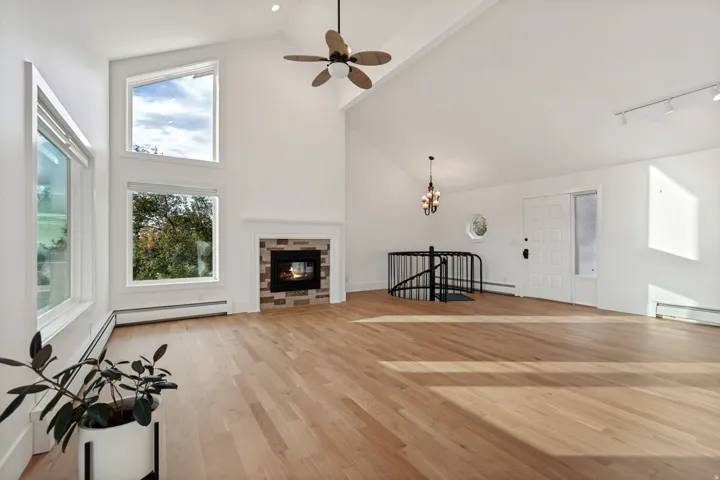 8562 Kings Cove Dr, Cottonwood Heights, Utah 84121