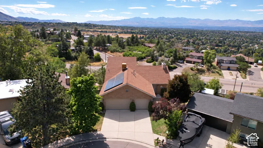 8562 Kings Cove Dr, Cottonwood Heights, Utah 84121