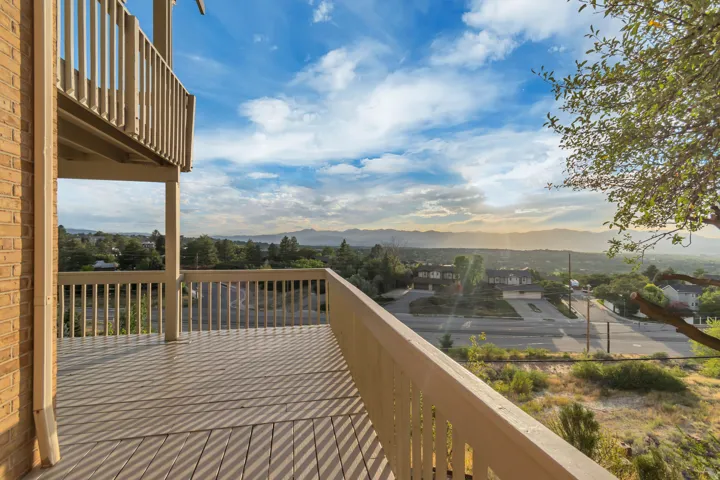 8562 Kings Cove Dr, Cottonwood Heights, Utah 84121