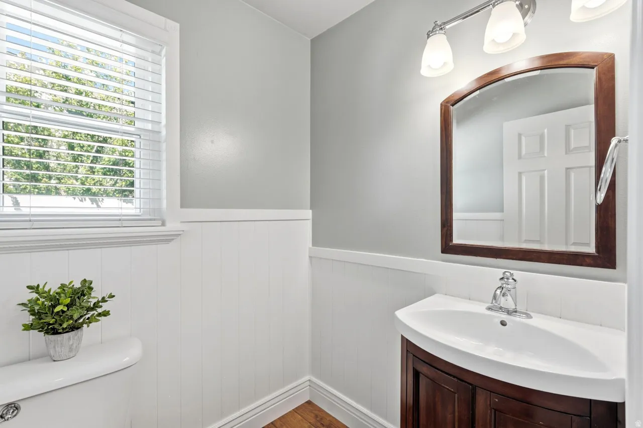 White wainscoting with a light gray wall finish